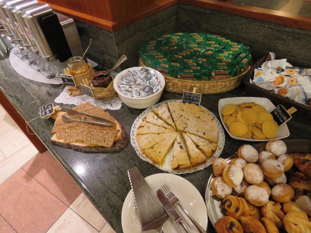 Hotel Italia Baselga di Pine Luaran gambar