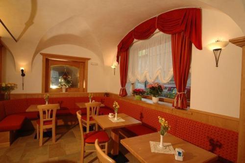 Hotel Italia Baselga di Pine Luaran gambar